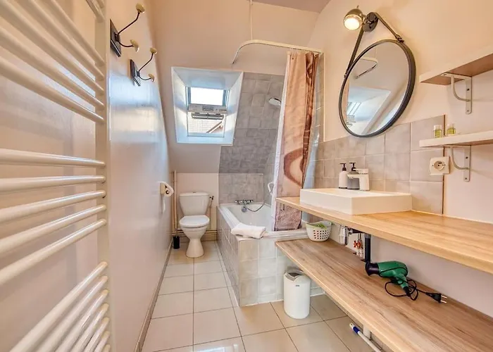 Le Fer A Cheval 4 Pers. Confort ウルガット